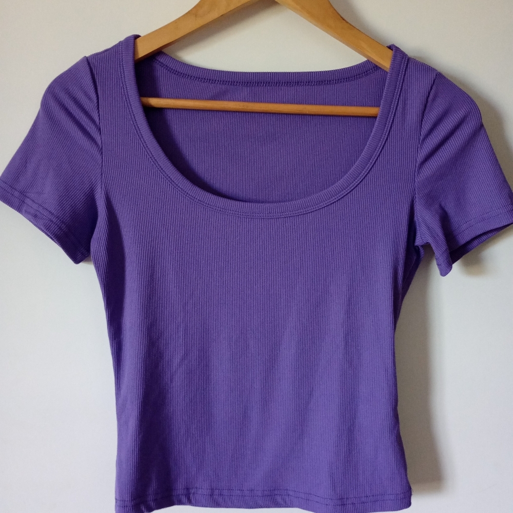 Set of 5 Short Sleeve Ribbed Cropped Tops - Size M/L (Juniors) - Picture 6 of 9